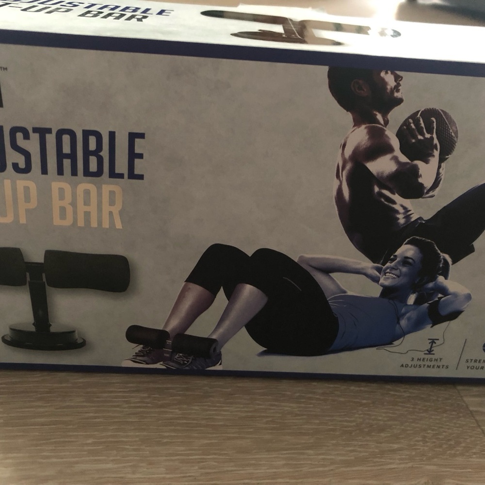 Adjustable Sit-up bar